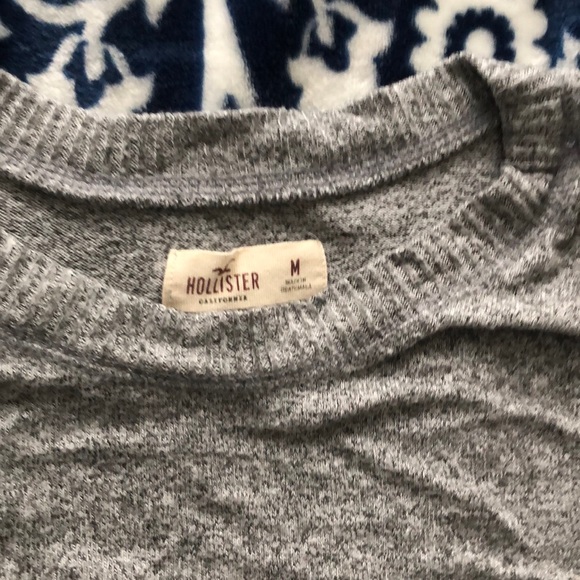 Sweater - Picture 3 of 3